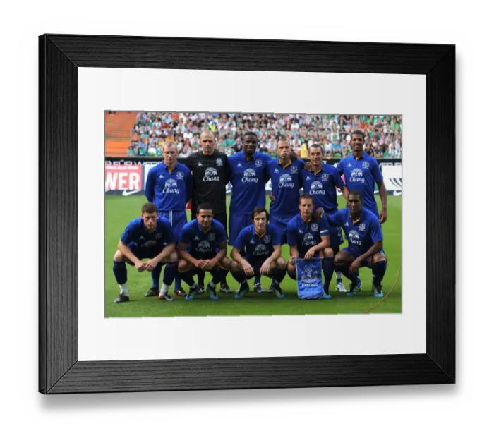Framed Print : Pre Season Friendly - Werder Bremen v Everton - Weserstadion Framed Print : Pre Season Friendly - Werder Bremen v Everton - Weserstadion