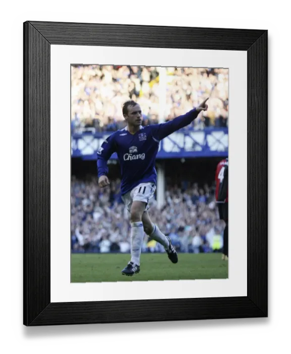 Framed Print : Football - Everton v Blackburn Rovers - FA Barclays Premier League - Goodison Park - 07 / 08 - 25 / 8 / 07 James McFadden celebrates scoring the first goal for Everton Mandatory Credit: Action Images / Framed Print : Football - Everton v Blackburn Rovers - FA Barclays Premier League - Goodison Park - 07 / 08 - 25 / 8 / 07 James McFadden celebrates scoring the first goal for Everton Mandatory Credit: Action Images /