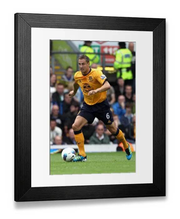 Framed Print : Everton's Jagielka in Action: Everton vs. Blackburn Rovers, Barclays Premier League (2011) Framed Print : Everton's Jagielka in Action: Everton vs. Blackburn Rovers, Barclays Premier League (2011)