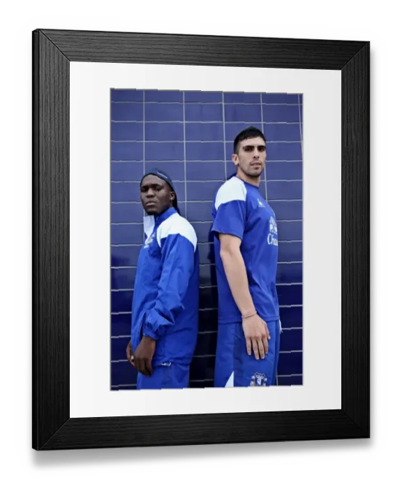 Framed Print : New Faces at Everton: Royston Drenthe and Denis Stracqualursi Welcome to Finch Farm Framed Print : New Faces at Everton: Royston Drenthe and Denis Stracqualursi Welcome to Finch Farm