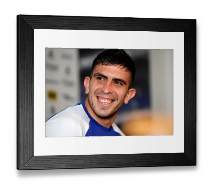 Framed Print : Denis Stracqualursi's Arrival at Everton: Welcome to Finch Farm - New Signing Press Conference