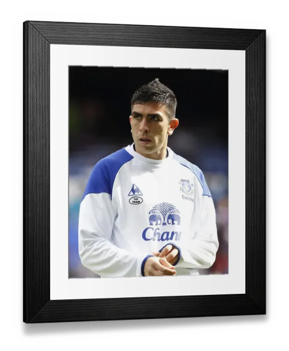 Framed Print : Barclays Premier League - Everton v Aston Villa - Goodison Park Framed Print : Barclays Premier League - Everton v Aston Villa - Goodison Park