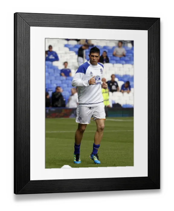 Framed Print : Denis Stracqualursi Scores the Winner: Everton 1-0 Aston Villa (Barclays Premier League, 10 September 2011)