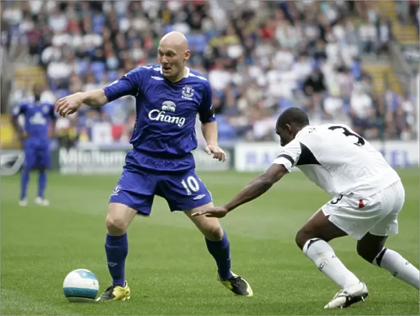 Thomas Gravesen in Action: Everton vs. Bolton Wanderers, Premier League 07-08