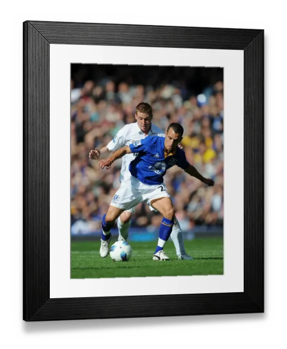 Framed Print : Barclays Premier League - Everton v Wigan Athletic - Goodison Park Framed Print : Barclays Premier League - Everton v Wigan Athletic - Goodison Park