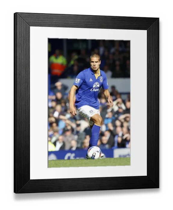 Framed Print : Everton's Jack Rodwell in Action: Everton vs Wigan Athletic, Barclays Premier League (September 17, 2011), Goodison Park Framed Print : Everton's Jack Rodwell in Action: Everton vs Wigan Athletic, Barclays Premier League (September 17, 2011), Goodison Park