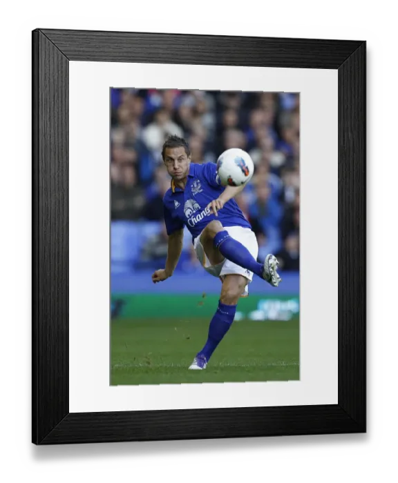 Framed Print : Everton's Phil Jagielka in Action: Everton vs. Wigan Athletic, Barclays Premier League (Goodison Park, 17 September 2011) Framed Print : Everton's Phil Jagielka in Action: Everton vs. Wigan Athletic, Barclays Premier League (Goodison Park, 17 September 2011)