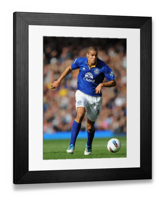 Framed Print : Everton's Jack Rodwell in Action: Premier League Clash Against Wigan Athletic (September 17, 2011) Framed Print : Everton's Jack Rodwell in Action: Premier League Clash Against Wigan Athletic (September 17, 2011)