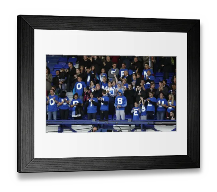 Framed Print : Proud to be Blue: Everton Fans Unite at Goodison Park during Everton vs. Wigan Athletic, Barclays Premier League (September 2011) Framed Print : Proud to be Blue: Everton Fans Unite at Goodison Park during Everton vs. Wigan Athletic, Barclays Premier League (September 2011)