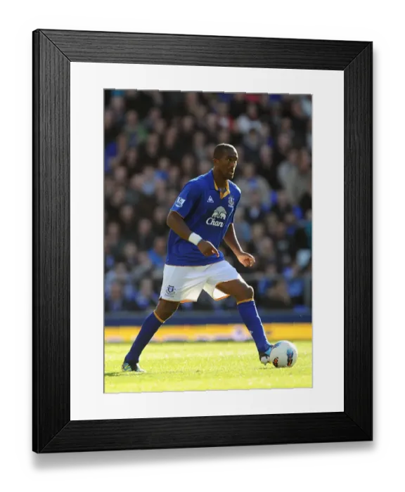 Framed Print : Distin at Goodison: Everton's Victory over Wigan Athletic (17 September 2011) Framed Print : Distin at Goodison: Everton's Victory over Wigan Athletic (17 September 2011)