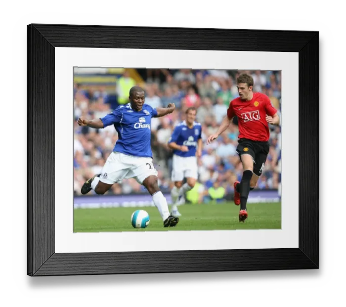 Framed Print : Yakubu vs Carrick: Everton vs Manchester United - Barclays Premier League Clash at Goodison Park (September 15, 2007) Framed Print : Yakubu vs Carrick: Everton vs Manchester United - Barclays Premier League Clash at Goodison Park (September 15, 2007)