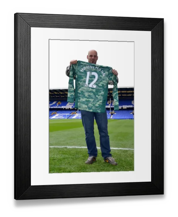 Framed Print : Welcome Marcus Hahnemann: Everton's New Goalkeeping Reinforcement Framed Print : Welcome Marcus Hahnemann: Everton's New Goalkeeping Reinforcement