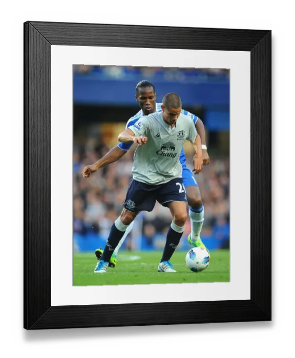 Framed Print : Barclays Premier League - Chelsea v Everton - Stamford Bridge Framed Print : Barclays Premier League - Chelsea v Everton - Stamford Bridge