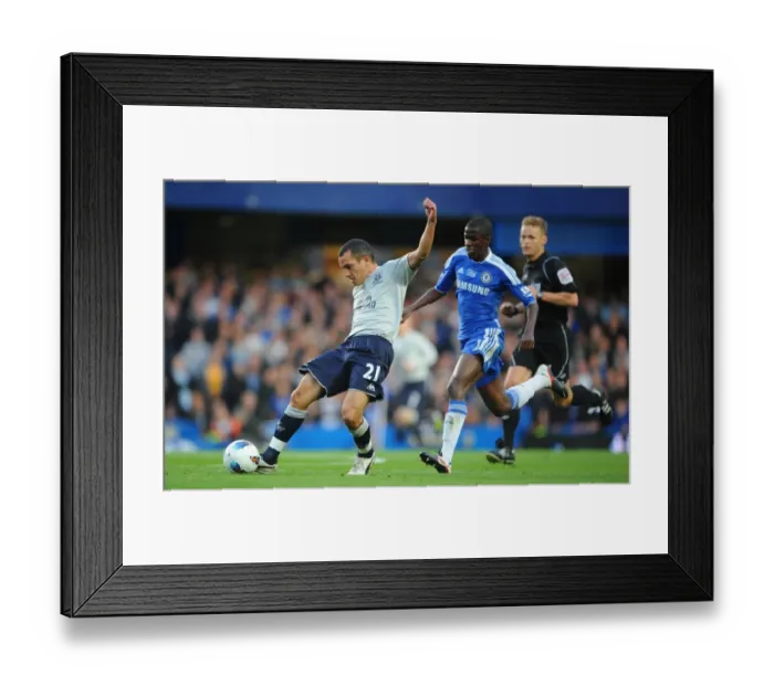 Framed Print : Ramires Watches as Osman Shoots: A Tense Moment in the Chelsea vs. Everton Barclays Premier League Match (15 October 2011, Stamford Bridge) Framed Print : Ramires Watches as Osman Shoots: A Tense Moment in the Chelsea vs. Everton Barclays Premier League Match (15 October 2011, Stamford Bridge)