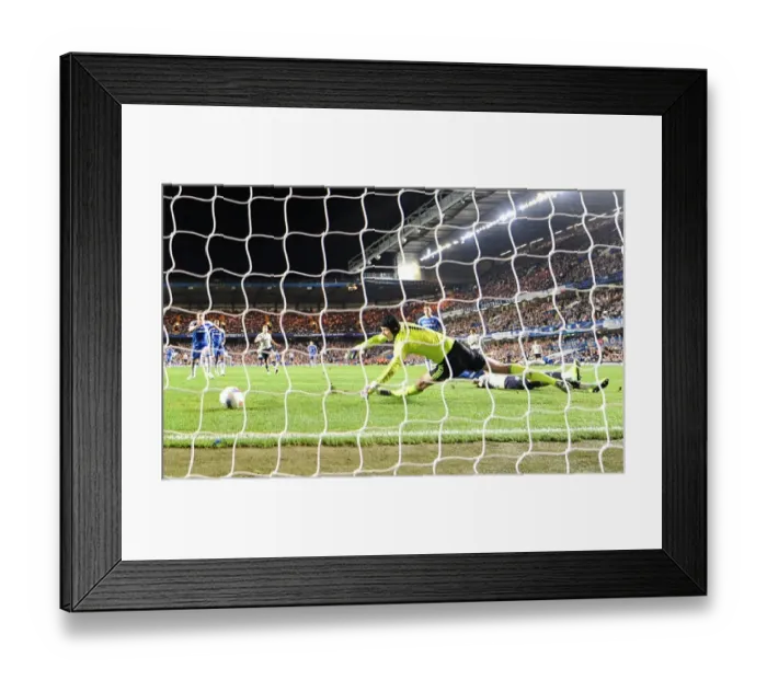 Framed Print : Apostolos Vellios Stuns Chelsea: First Everton Goal at Stamford Bridge (15 October 2011)