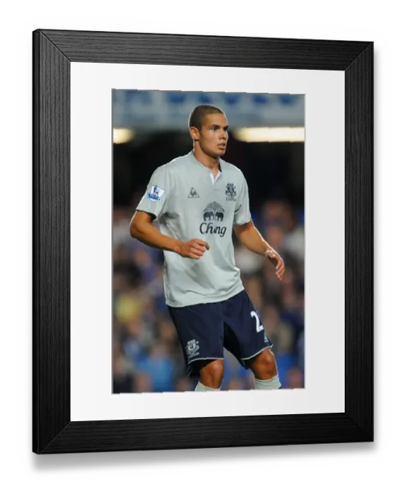 Framed Print : Jack Rodwell at Stamford Bridge: Everton vs Chelsea, Barclays Premier League (15 October 2011)