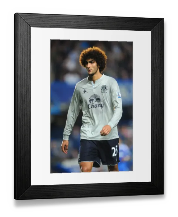 Framed Print : Marouane Fellaini's Midfield Battle at Stamford Bridge: Everton vs. Chelsea (15 October 2011, Barclays Premier League) Framed Print : Marouane Fellaini's Midfield Battle at Stamford Bridge: Everton vs. Chelsea (15 October 2011, Barclays Premier League)
