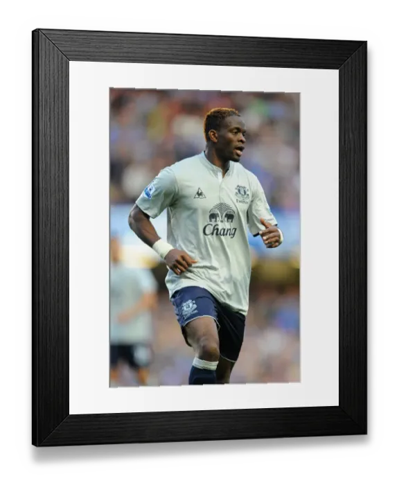 Framed Print : Louis Saha's Thrilling Upset: Everton's Victory Over Chelsea at Stamford Bridge, Barclays Premier League (15 October 2011)
