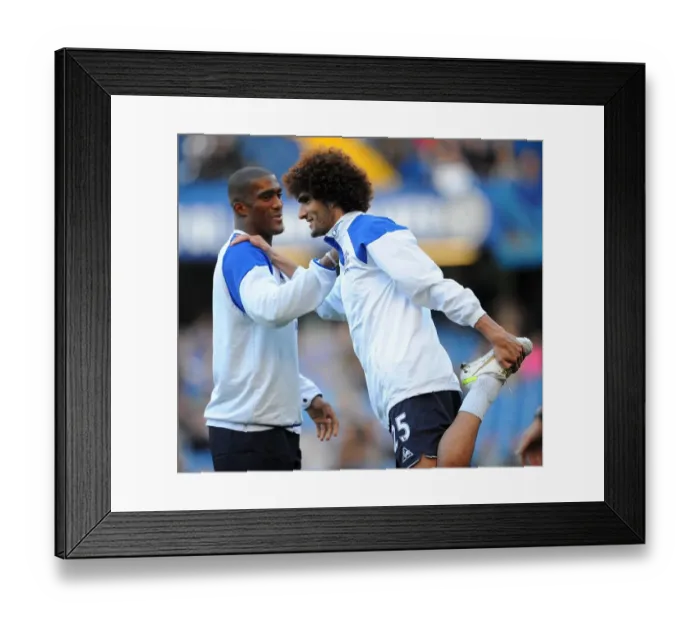 Framed Print : Everton's Unyielding Duo: Distin and Fellaini in Focus at Stamford Bridge before the Chelsea Showdown (Barclays Premier League, 15 October 2011) Framed Print : Everton's Unyielding Duo: Distin and Fellaini in Focus at Stamford Bridge before the Chelsea Showdown (Barclays Premier League, 15 October 2011)