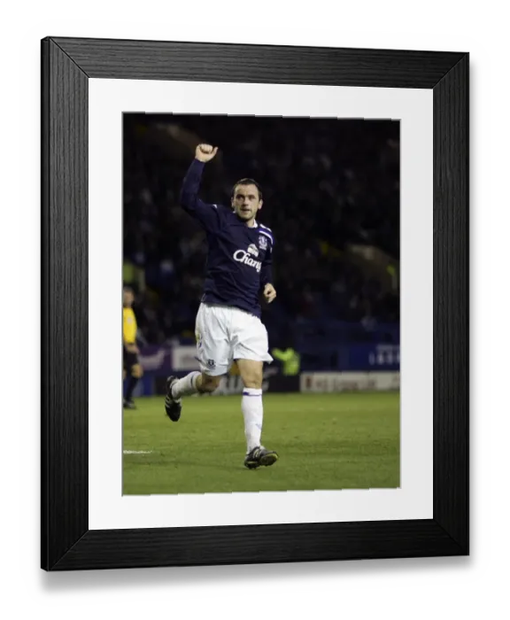Framed Print : McFadden's Double: Everton's Carling Cup Triumph over Sheffield Wednesday (September 26, 2007) Framed Print : McFadden's Double: Everton's Carling Cup Triumph over Sheffield Wednesday (September 26, 2007)