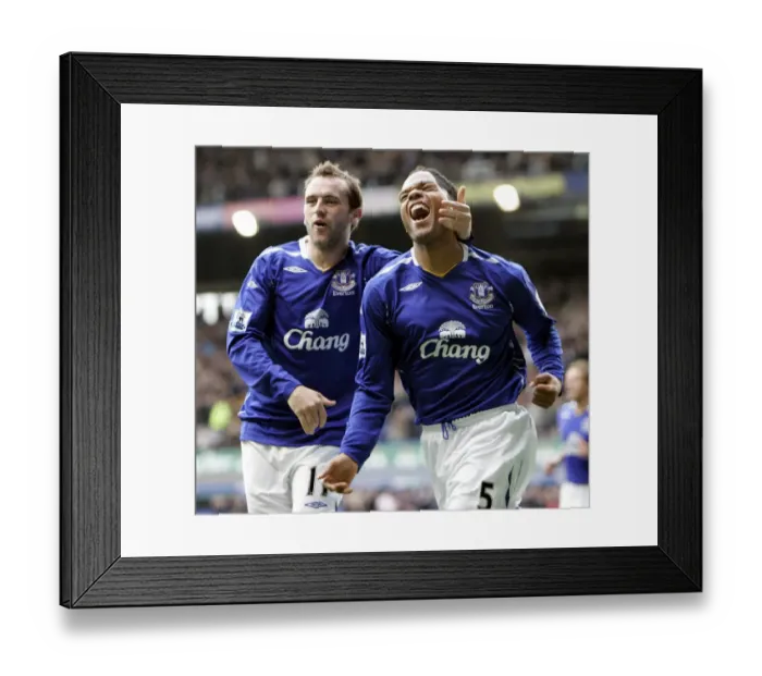 Framed Print : Joleon Lescott Scores First Goal for Everton Against Middlesbrough in Premier League (30 / 9 / 07) Framed Print : Joleon Lescott Scores First Goal for Everton Against Middlesbrough in Premier League (30 / 9 / 07)