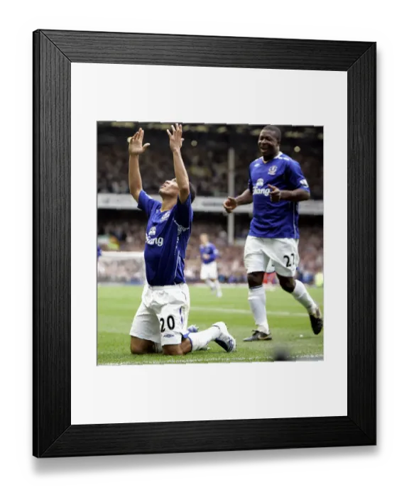 Framed Print : Football - Everton v Middlesbrough Barclays Premier League - Goodison Park - 30 / 9 / 07 Evertons Steven Pienaar (L) celebrates scoring their second goal Mandatory Credit: Action Images / Keith Framed Print : Football - Everton v Middlesbrough Barclays Premier League - Goodison Park - 30 / 9 / 07 Evertons Steven Pienaar (L) celebrates scoring their second goal Mandatory Credit: Action Images / Keith