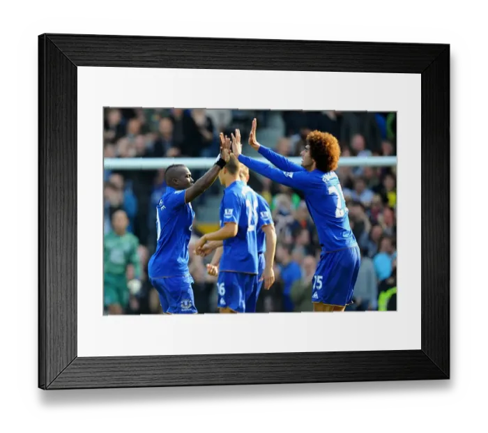 Framed Print : Everton's Drenthe and Fellaini: United in Celebration after Scoring First Goal vs. Fulham (October 23, 2011) Framed Print : Everton's Drenthe and Fellaini: United in Celebration after Scoring First Goal vs. Fulham (October 23, 2011)