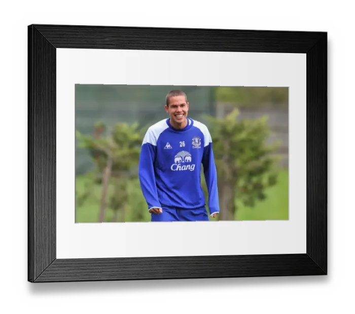 Framed Print : Everton FC: Jack Rodwell in Focus at Finch Farm - Training Intensity Framed Print : Everton FC: Jack Rodwell in Focus at Finch Farm - Training Intensity