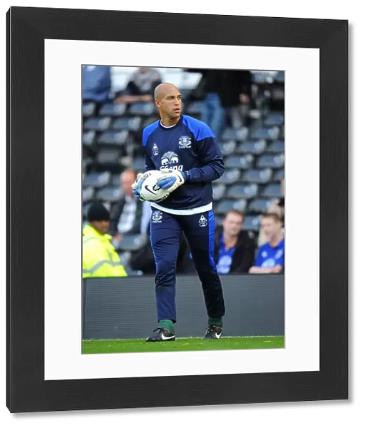 Tim Howard in Action: Everton vs. Fulham, Barclays Premier League (23 October 2011)