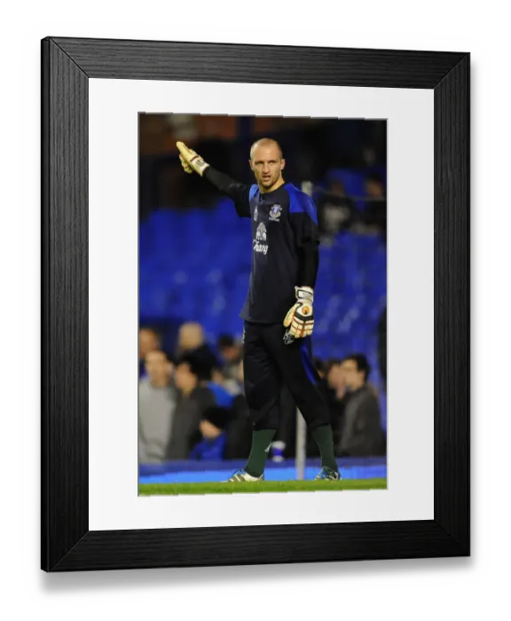 Framed Print : Carling Cup Fourth Round: Everton vs Chelsea at Goodison Park (26 October 2011)
