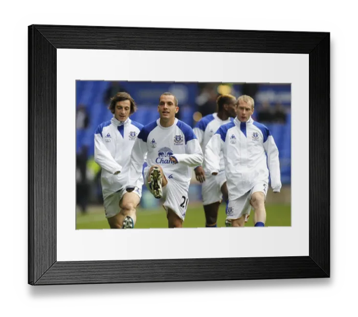 Framed Print : Everton FC: Pre-Match Warm-Up - Leighton Baines, Leon Osman, and Tony Hibbert at Goodison Park (October 2011) Framed Print : Everton FC: Pre-Match Warm-Up - Leighton Baines, Leon Osman, and Tony Hibbert at Goodison Park (October 2011)