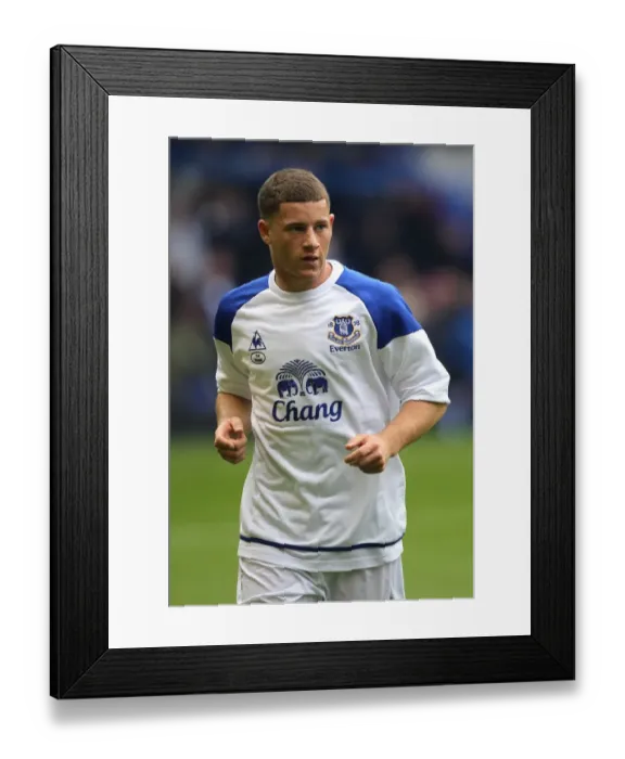 Framed Print : Barclays Premier League - Everton v Manchester United - Goodison Park Framed Print : Barclays Premier League - Everton v Manchester United - Goodison Park