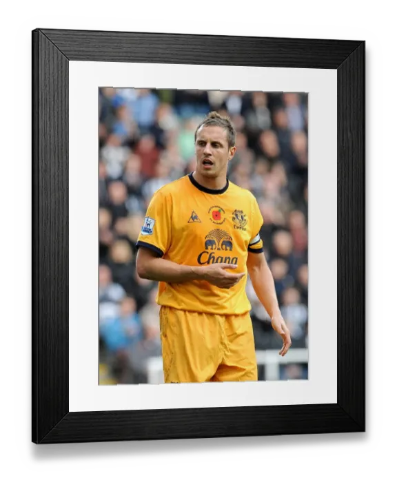 Framed Print : Phil Jagielka Faces Newcastle United at St. James Park during Everton's Barclays Premier League Match (05 November 2011) Framed Print : Phil Jagielka Faces Newcastle United at St. James Park during Everton's Barclays Premier League Match (05 November 2011)