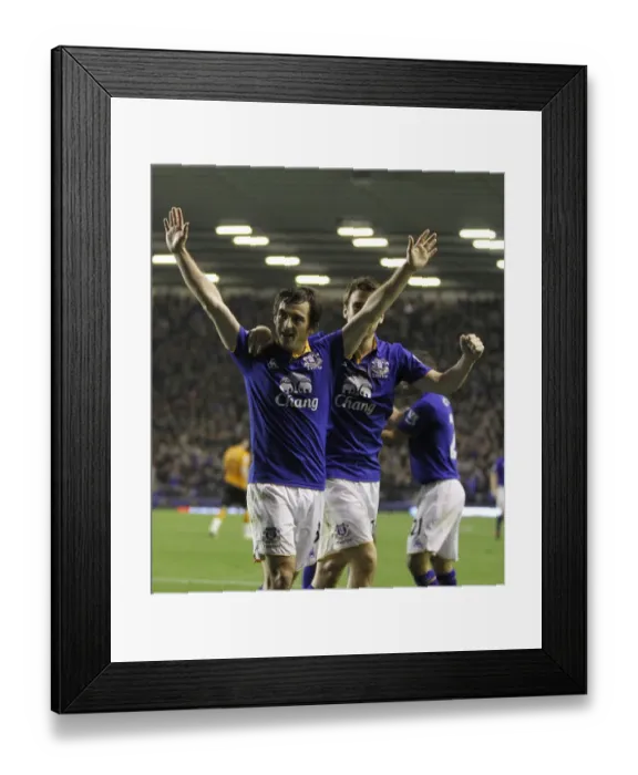 Framed Print : Leighton Baines Scores Penalty, Doubles Everton's Lead Against Wolverhampton Wanderers (19 November 2011) Framed Print : Leighton Baines Scores Penalty, Doubles Everton's Lead Against Wolverhampton Wanderers (19 November 2011)