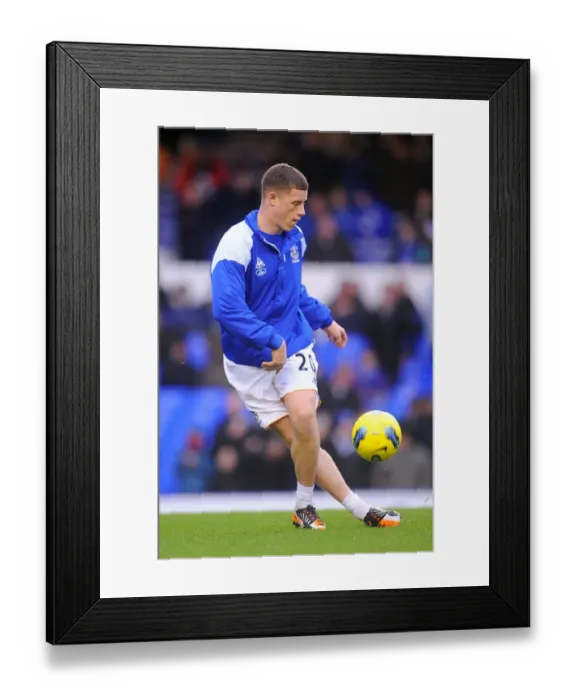Framed Print : Ross Barkley in Action: Everton vs Stoke City, Premier League Rivalry (4 December 2011, Goodison Park) Framed Print : Ross Barkley in Action: Everton vs Stoke City, Premier League Rivalry (4 December 2011, Goodison Park)