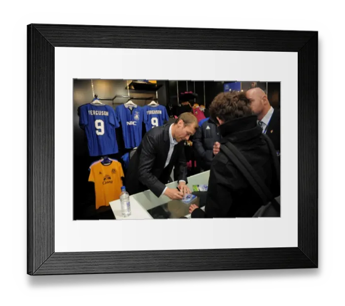 Framed Print : Duncan Ferguson: Meet & Greet & DVD Signing - Everton's Premier League XI at Everton Two Store, Liverpool One