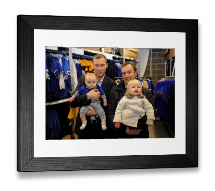 Framed Print : Duncan Ferguson's Everton Premier League XI: A Family Affair - Signing at Everton Two Store, Liverpool One Framed Print : Duncan Ferguson's Everton Premier League XI: A Family Affair - Signing at Everton Two Store, Liverpool One
