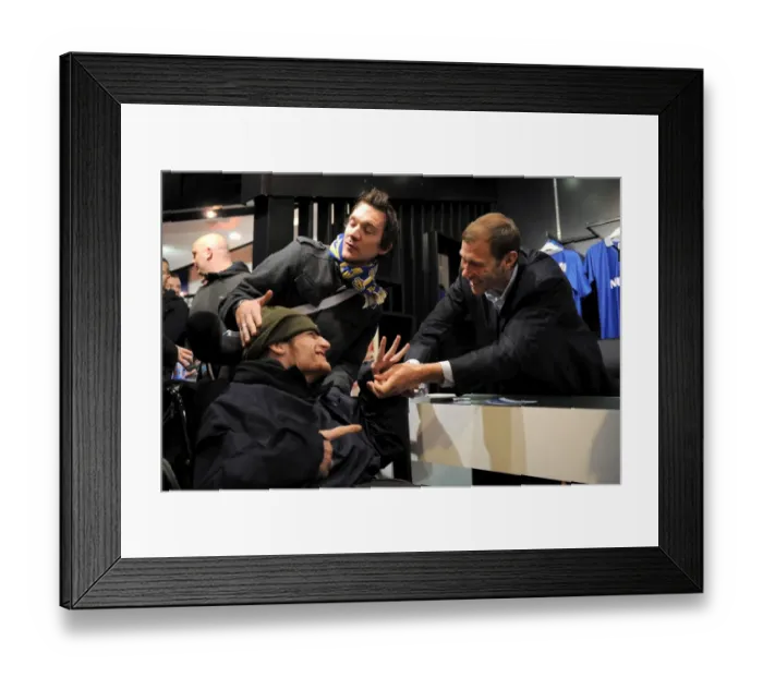 Framed Print : Duncan Ferguson: Engaging with Fans at Liverpool One - Signing Everton's Premier League XI DVD Framed Print : Duncan Ferguson: Engaging with Fans at Liverpool One - Signing Everton's Premier League XI DVD
