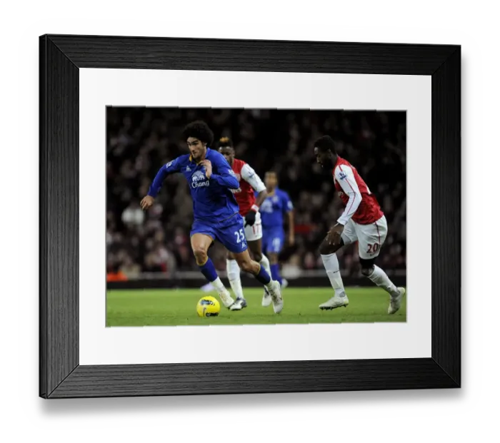 Framed Print : Barclays Premier League - Arsenal v Everton - Emirates Stadium