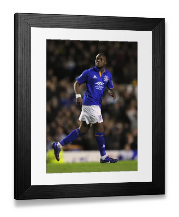 Framed Print : Royston Drenthe in Action for Everton vs Norwich City (December 17, 2011) Framed Print : Royston Drenthe in Action for Everton vs Norwich City (December 17, 2011)