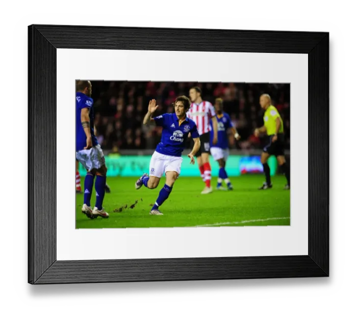 Framed Print : Everton's Leighton Baines: Celebrating the Winning Goal at Sunderland's Stadium of Light (December 2011, Barclays Premier League) Framed Print : Everton's Leighton Baines: Celebrating the Winning Goal at Sunderland's Stadium of Light (December 2011, Barclays Premier League)