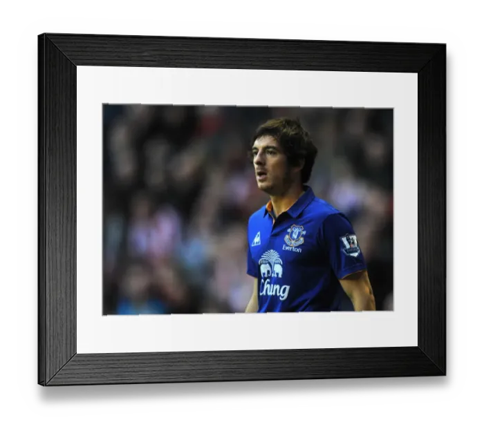 Framed Print : Leighton Baines in Action: Everton vs. Sunderland, Premier League Showdown at Stadium of Light (26 December 2011)