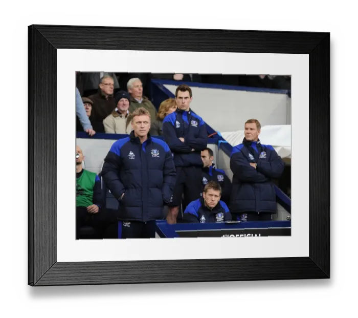 Framed Print : Everton's David Moyes and Coaching Staff on the Touchline during West Bromwich Albion vs. Everton (Barclays Premier League, 01 January 2012) Framed Print : Everton's David Moyes and Coaching Staff on the Touchline during West Bromwich Albion vs. Everton (Barclays Premier League, 01 January 2012)