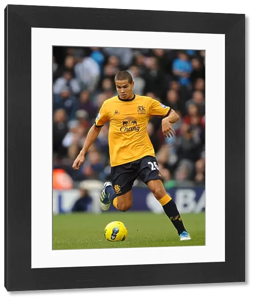 January Showdown: Rodwell's Leading Performance for Everton against West Bromwich Albion in Premier League Action (01.01.2012)