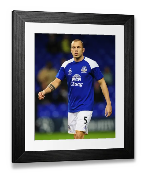 Framed Print : Heitinga in Action: Everton vs. Tottenham Hotspur, Premier League Clash (11 January 2012) Framed Print : Heitinga in Action: Everton vs. Tottenham Hotspur, Premier League Clash (11 January 2012)