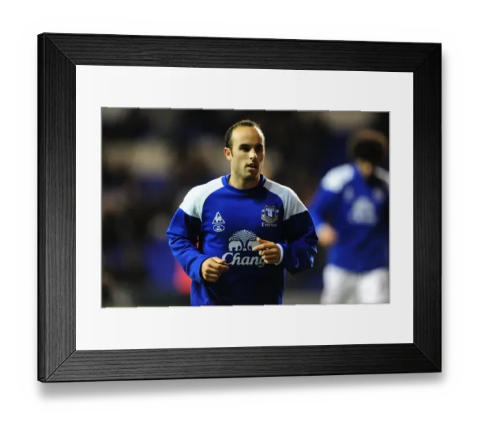 Framed Print : Landon Donovan's Everton Debut: Tottenhotspur vs Everton, Barclays Premier League (2012) Framed Print : Landon Donovan's Everton Debut: Tottenhotspur vs Everton, Barclays Premier League (2012)