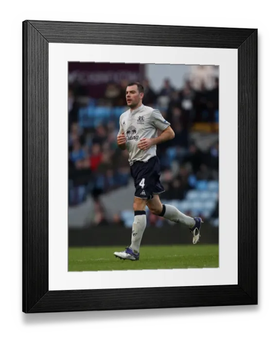 Framed Print : Everton's Darron Gibson in Action: Premier League Showdown against Aston Villa (14 January 2012) Framed Print : Everton's Darron Gibson in Action: Premier League Showdown against Aston Villa (14 January 2012)