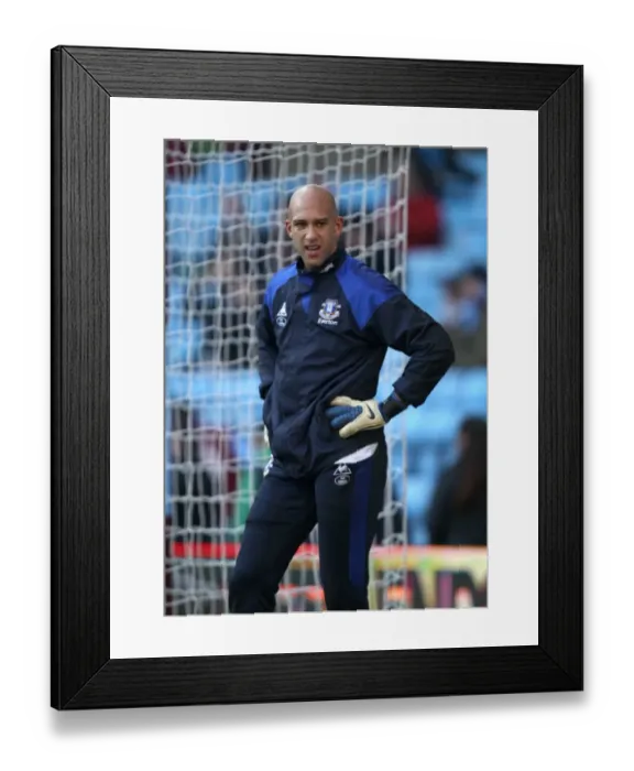 Framed Print : Tim Howard in Action: Everton vs. Aston Villa, Barclays Premier League - Villa Park (2012) Framed Print : Tim Howard in Action: Everton vs. Aston Villa, Barclays Premier League - Villa Park (2012)
