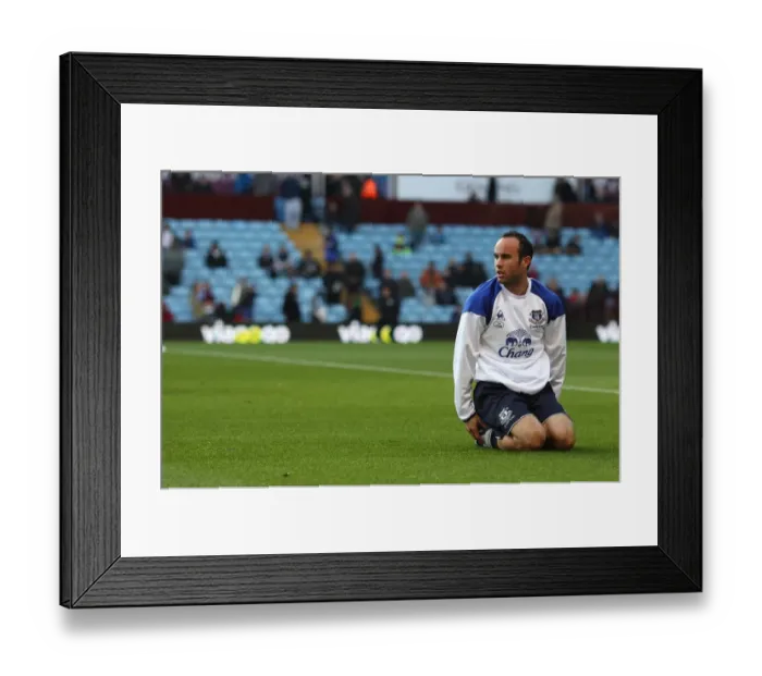 Framed Print : Landon Donovan at Villa Park: Everton vs Aston Villa, Barclays Premier League (January 14, 2012) Framed Print : Landon Donovan at Villa Park: Everton vs Aston Villa, Barclays Premier League (January 14, 2012)