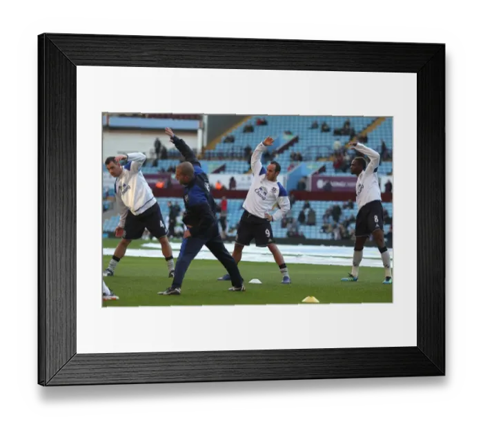 Framed Print : Everton FC: Pre-Match Warm-Up - Gibson, Donovan, Tashjian, and Saha at Villa Park